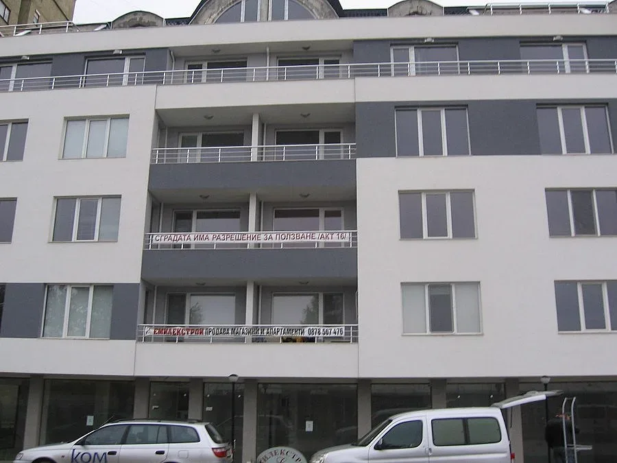 Видинчани заминават за чужбина и продават жилищата си