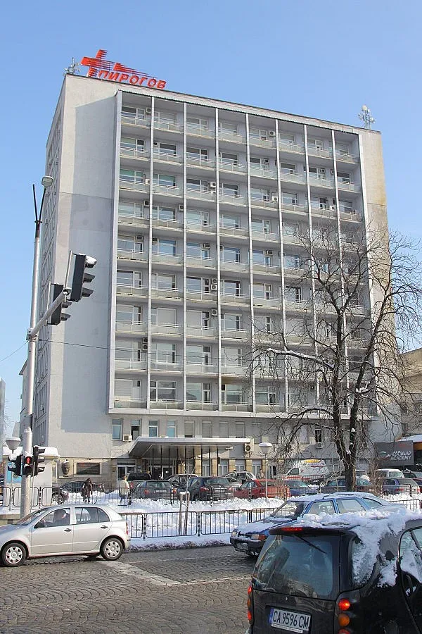Дете падна в изкоп в Банско, транспортираха го за Пирогов