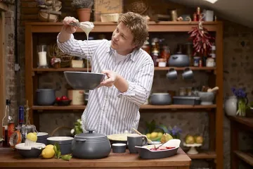 Джейми Оливър учи на вкусно и евтино 