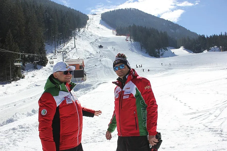 Българи и комшии пълнят Банско за Световната купа по ски