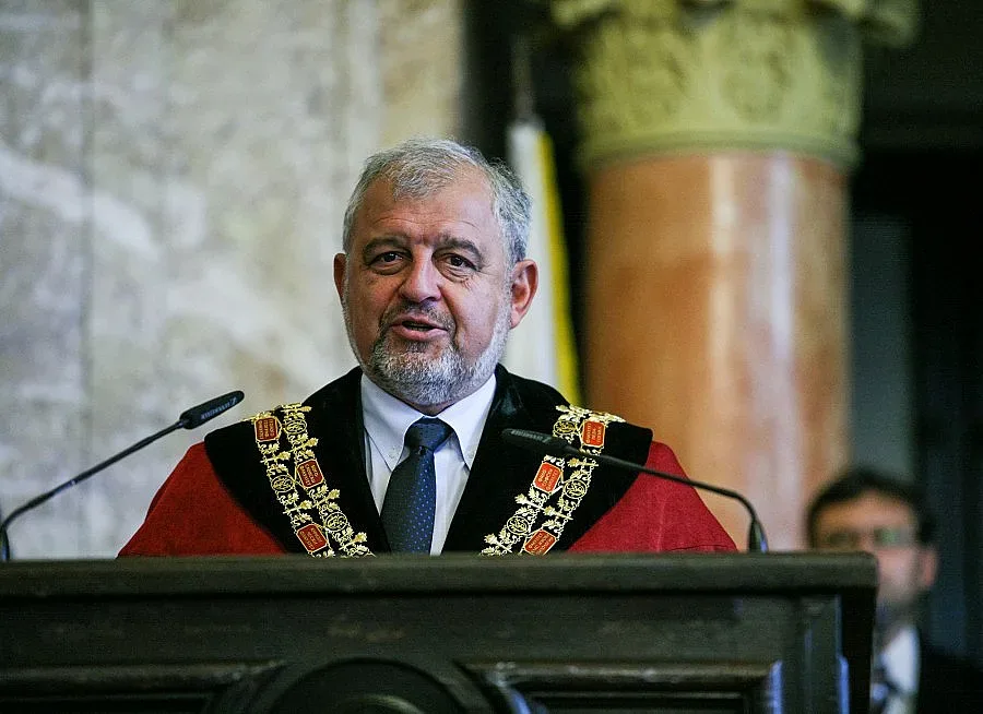 Скок на таксите няма да ни реши проблемите