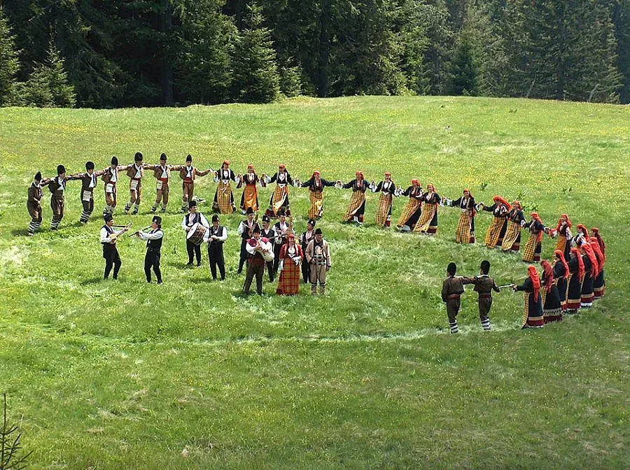  Ансамбъл "Родопа" празнува 55 години от създаването си