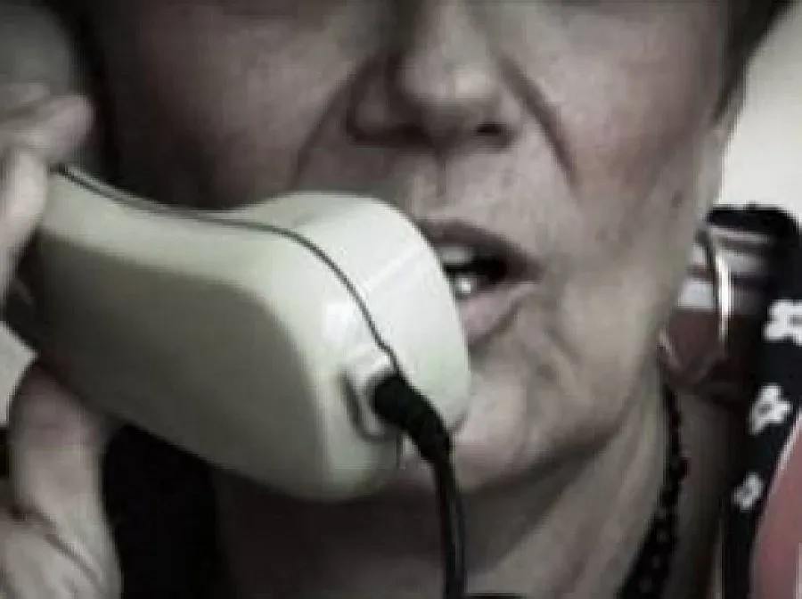 Баба дала над 3 хил.лв. за „лечение“ на внука си от свински грип