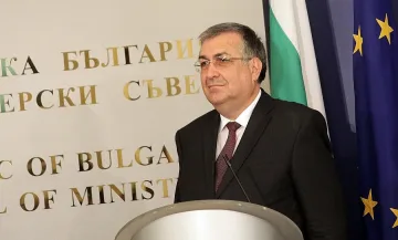 Близнашки се оплака, че бил подслушван