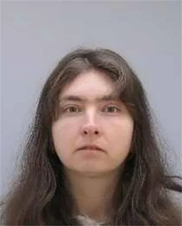 Издирват 33-годишна жена от Бургас