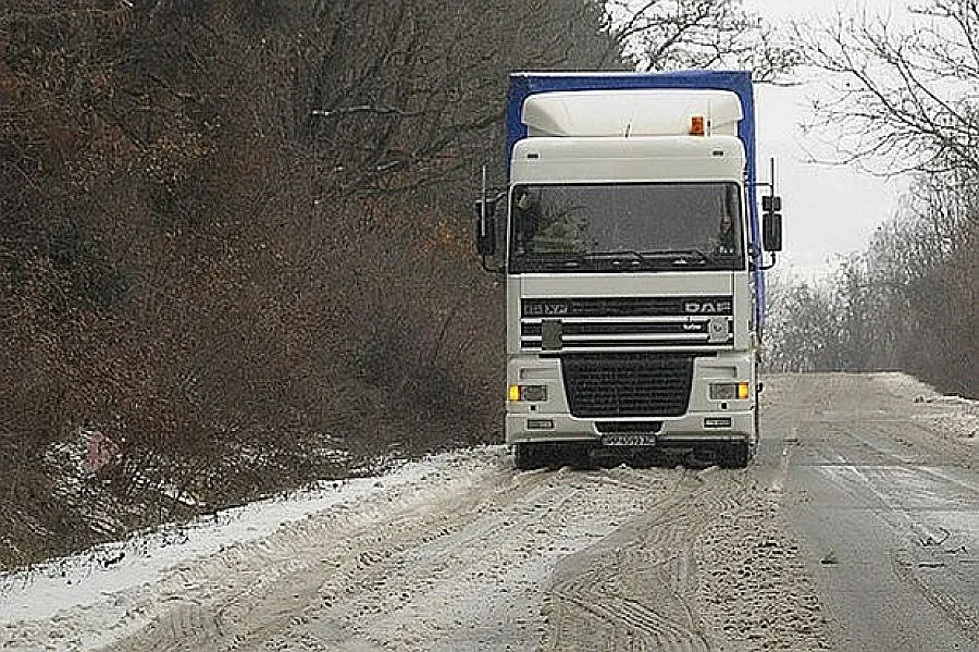 Отново ТИР е аварирал на път за границата