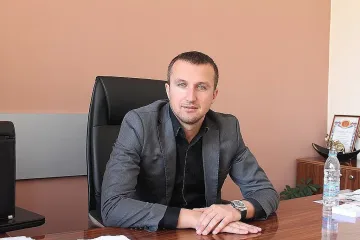 Радослав Ревански: Г-н Делян Пеевски си държи на думата и на хората и затова всички го обичаме