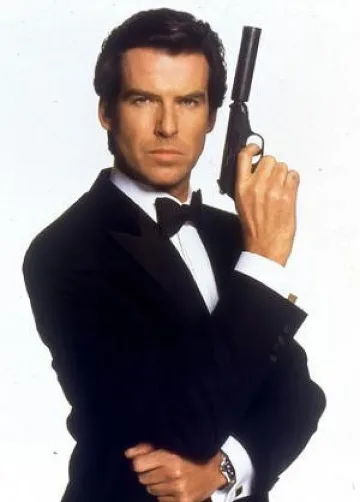 Пожар в дома на агент Агент 007
