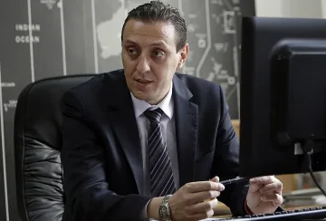 Кофчежникът на фермерите никога не се предава 