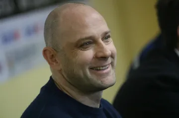 Тити: На 14-и - любов към любимия човек, а на 15-и - към любимия отбор