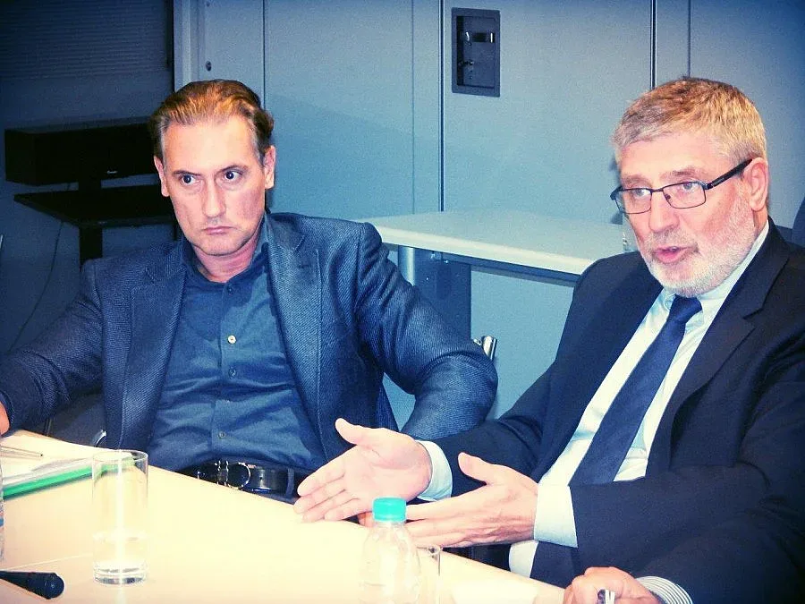 Бизнесът готов да напусне тристранката