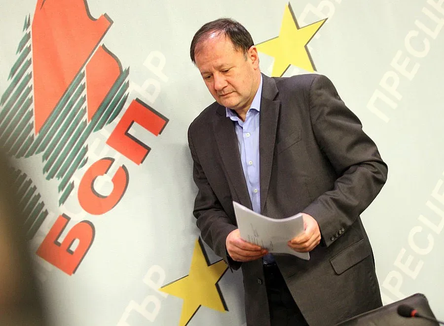 Миков: Не е ясно какви сили ще бъдат тук 