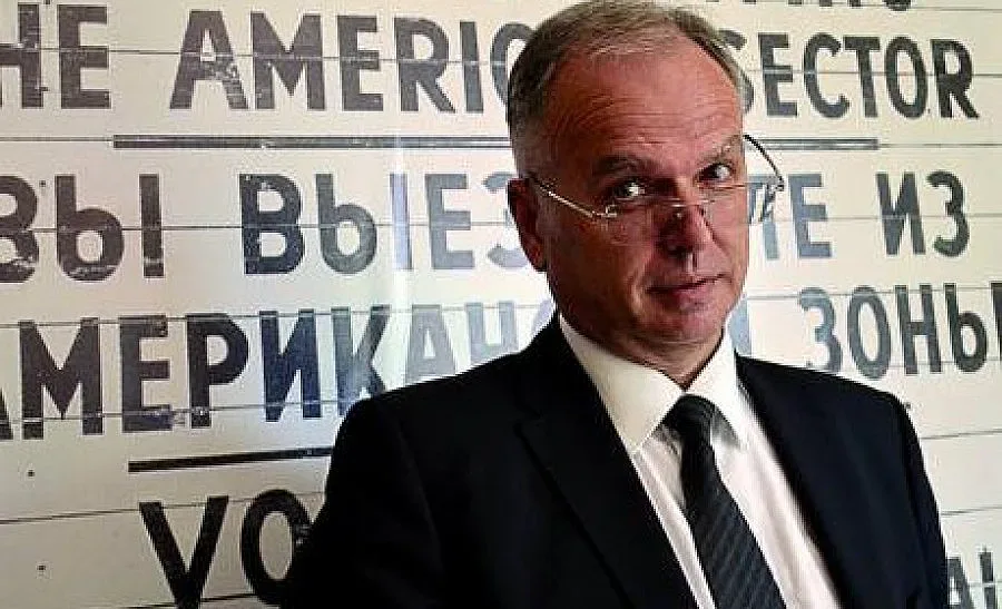 Европа и САЩ в  тежък разнобой 