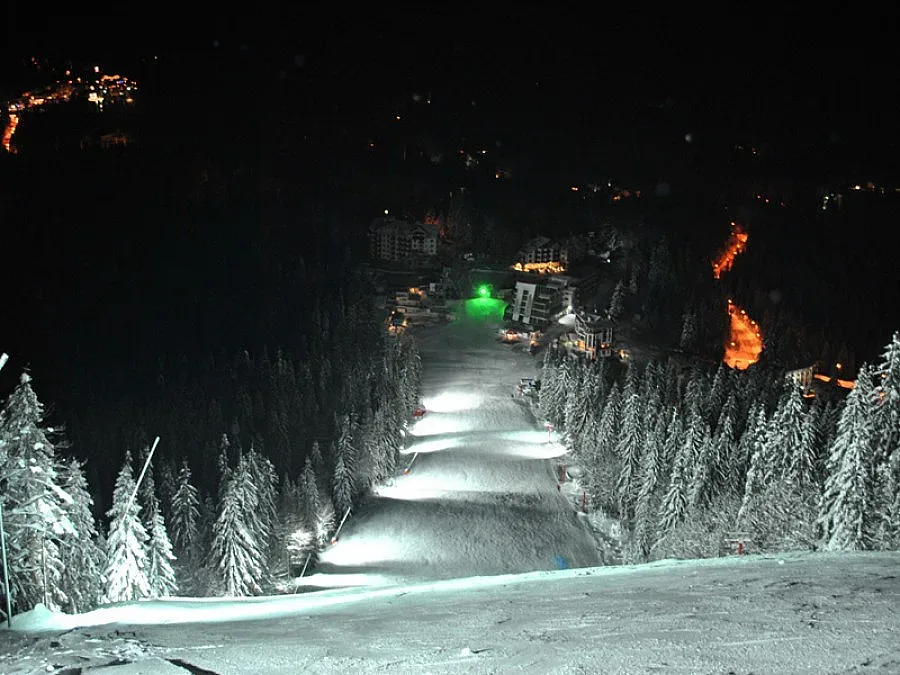 Пампорово пуска нощно каране на ски