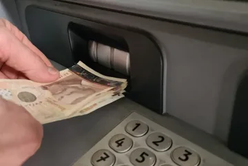 Съдят над 1 млн. българи заради дългове!