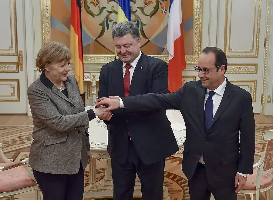 Готвят повече права за Донбас