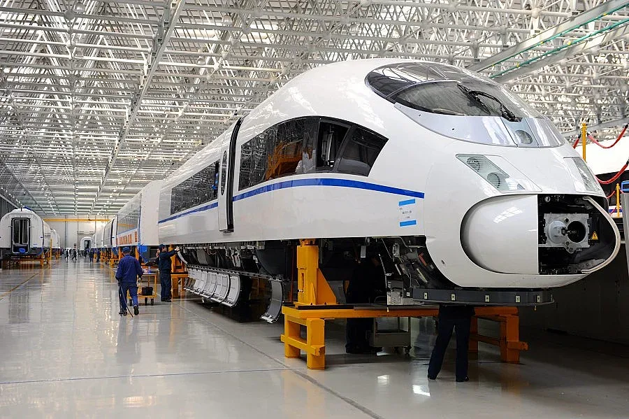 Влаковете закъсняха с 62 часа по-малко след инвестиции