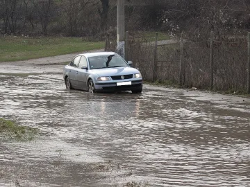 Обстановката в Русенско остава усложнена 