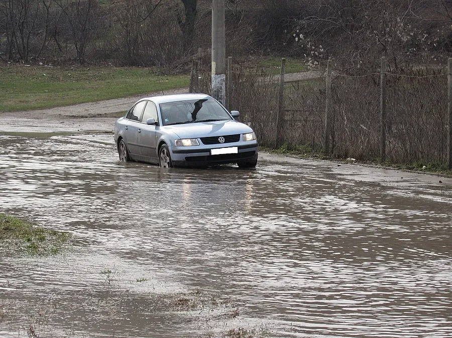 Обстановката в Русенско остава усложнена