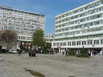Психично болен натроши болничната си стая