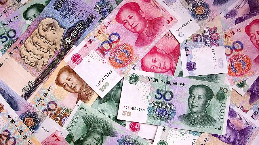 Дядо дал внучка си като депозит в баня, забравил да я прибере 