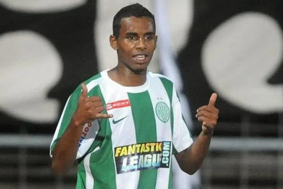 Либан Абди подписа с "Левски"