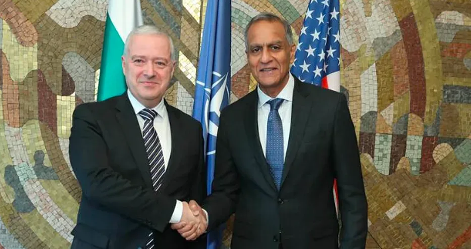 Падат ли визите за САЩ