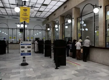 Московски: Няма да приватизираме пощите