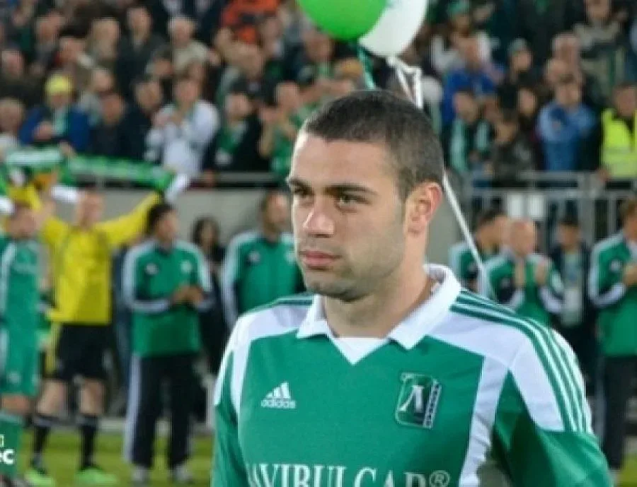 Лудогорец с една промяна в групата за националния