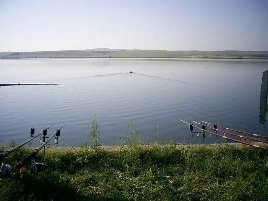 Забранят лова и риболова в открити водоеми