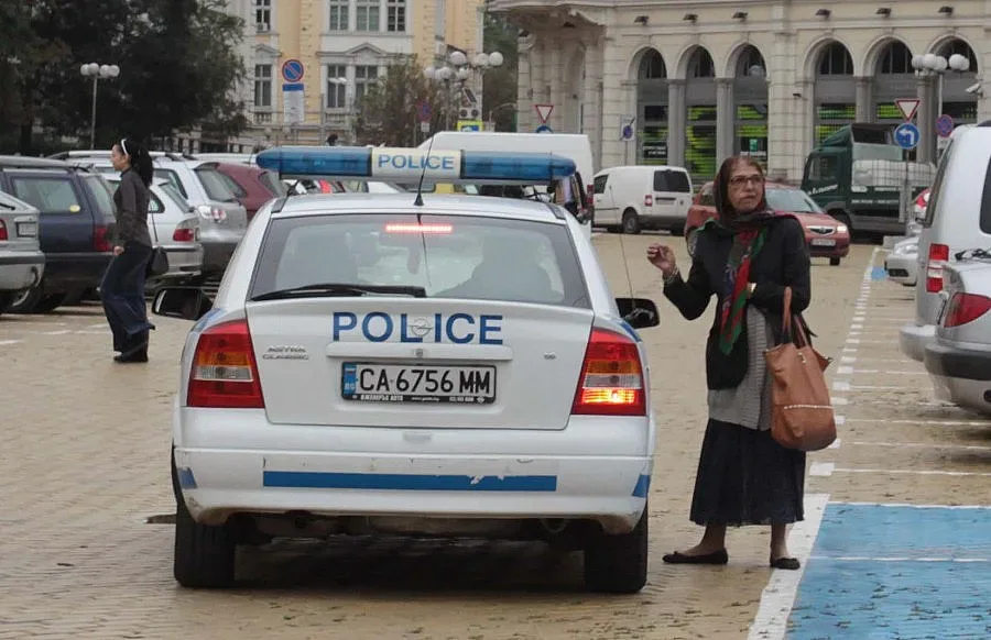 Полицаи спипаха крадлива жена