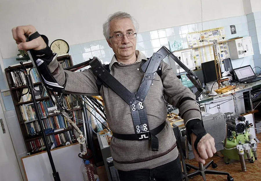 Робот ни прави по-млади 