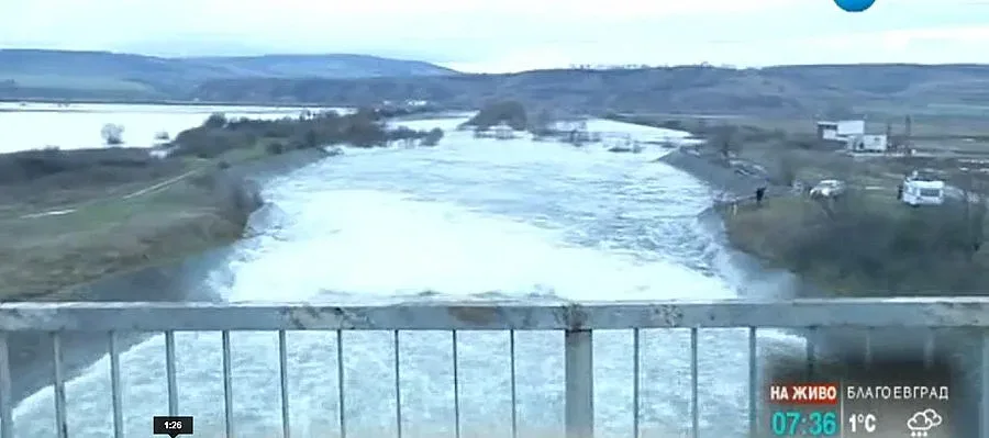 Варна в паника, язовир "Тича" е пред преливане