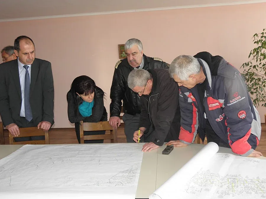 Областният управител на Кърджали събра по спешност институциите