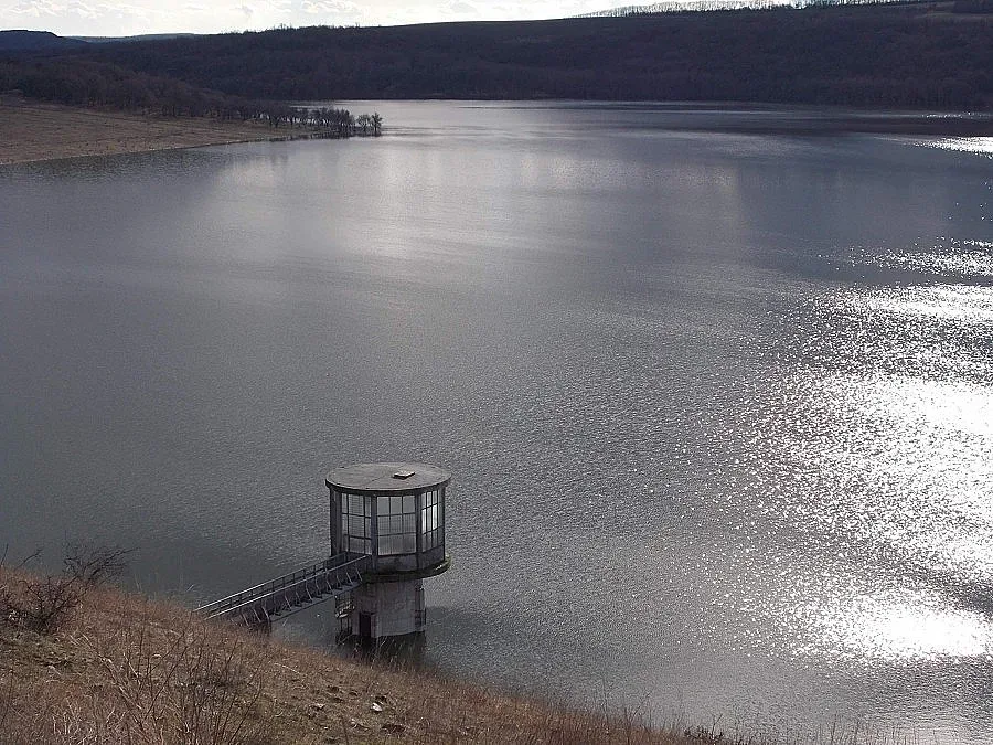 Евакуират хора в Добричко заради язовир Одринци