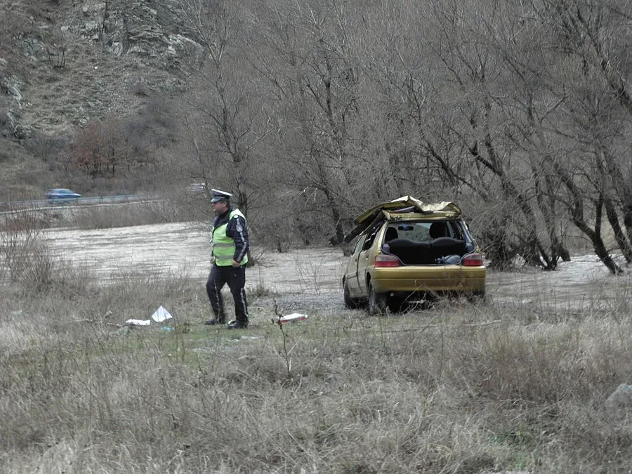 Семейна прокоба над трима от удавените 