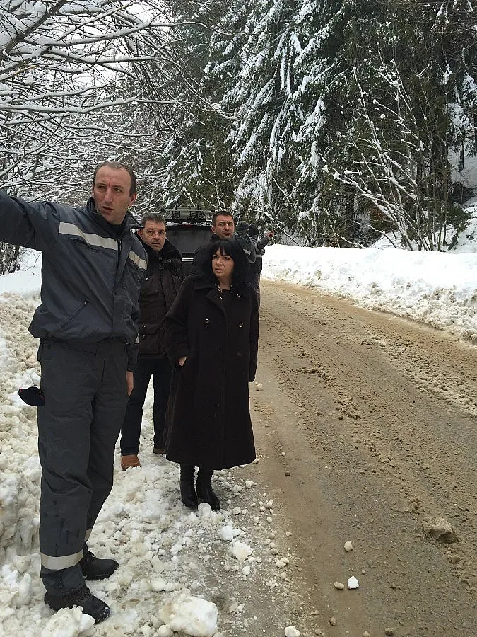 Министерство съдейства за пускане на тока в засегнатите райони