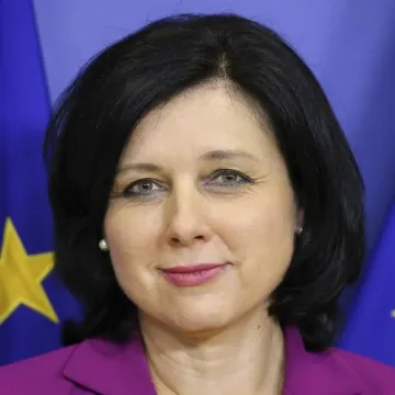 Ще защитим личните данни с нови правила