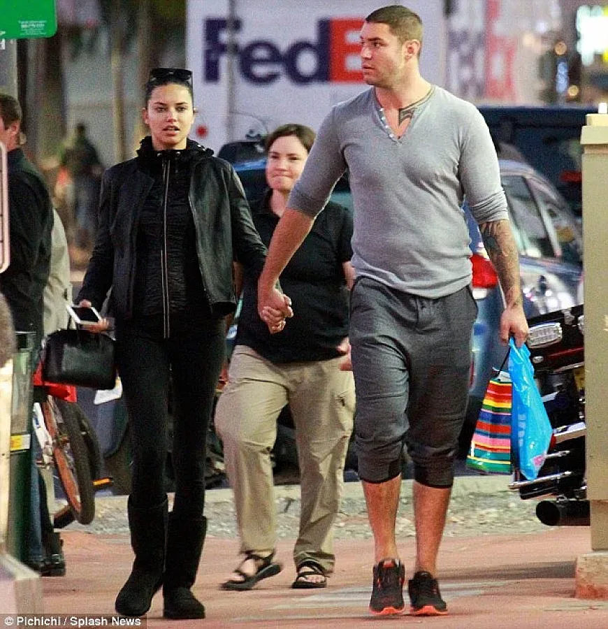 Адриана Лима си намери нов