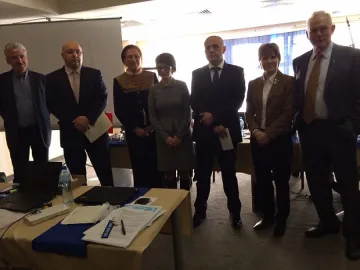 Красен Кралев и Томислав Дончев ще скачат с парашути 