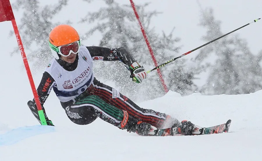 Киркова и Бак спечелиха гигантския слалом за купа "Пампорово"