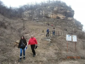 Българската кирилица между Крепча и Улан Батор