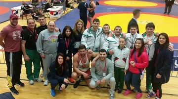 Титла и още 3 медала за борците ни в САЩ