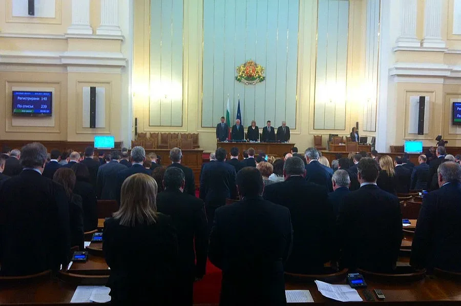 Депутатите почетоха паметта на Желю Желев