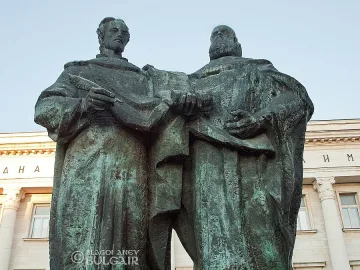 За Деня на Кирил и Методий: Откриват паметник на буквите в Монголия