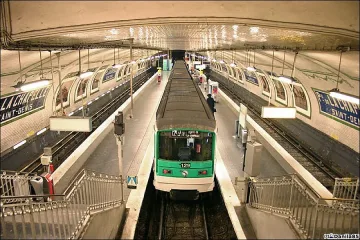 Метрото в Париж спря работа заради протест