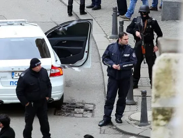 Пазят с автомати монетите на Цветан Василев