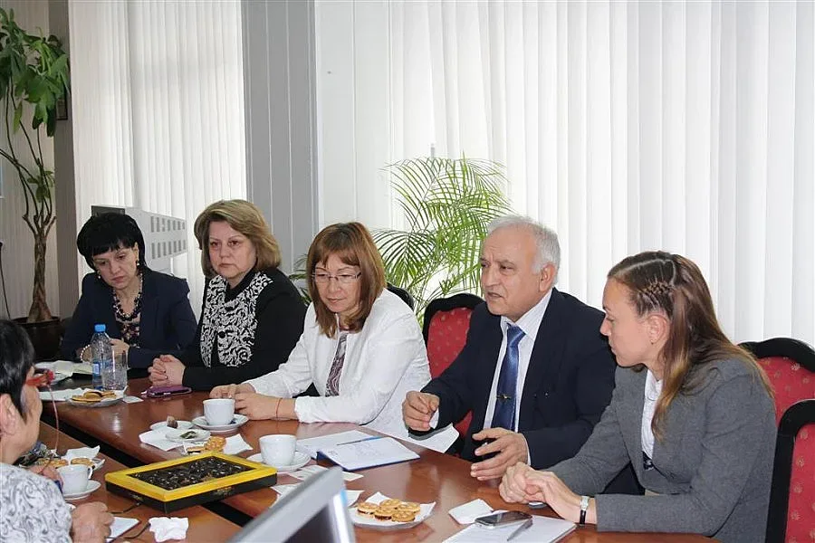 И Казанлък става университетски град