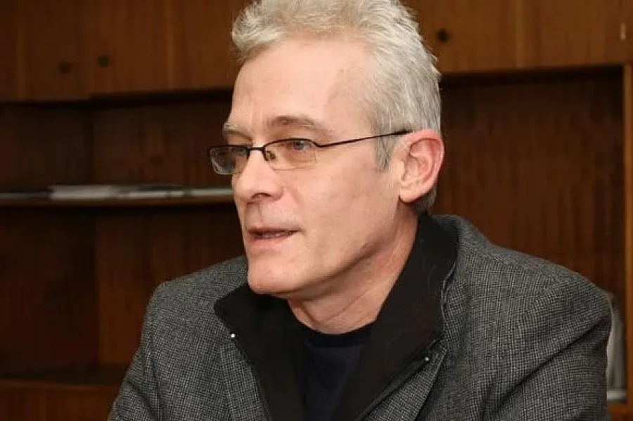 Проф. Петко Салчев: Разходите ще скочат с 5%, ако сменим клиничните пътеки