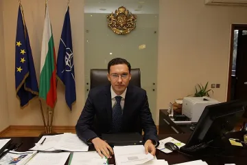 Митов: Пленените в Судан българи са добре 